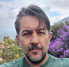 Rodrigo Fabiano de Almeida